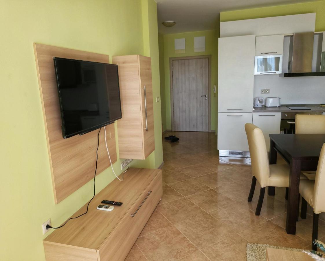 Elegantz Apartments Lamer Varna Buitenkant foto